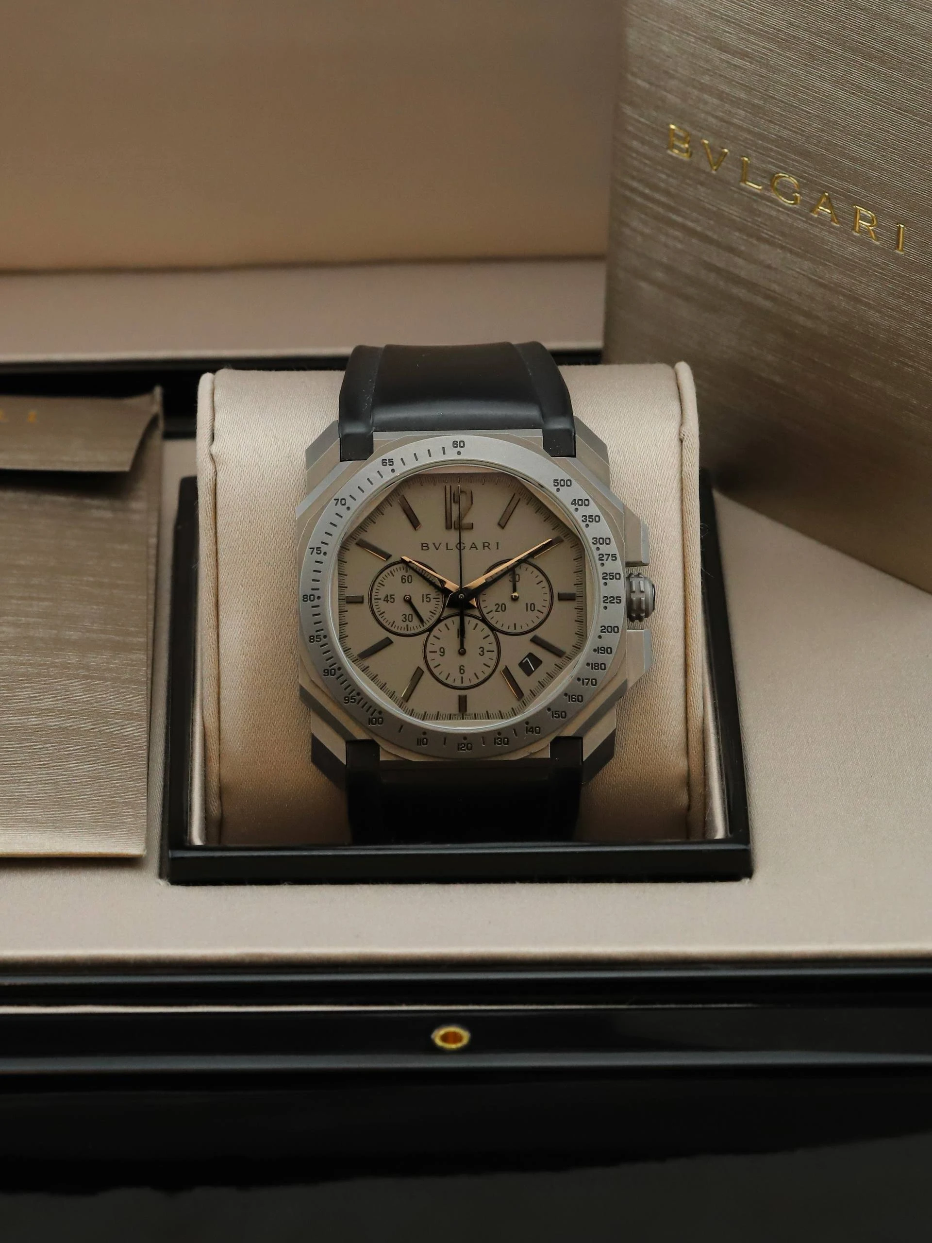 Bulgari Velocissimo 102859 Titanium foto 2
