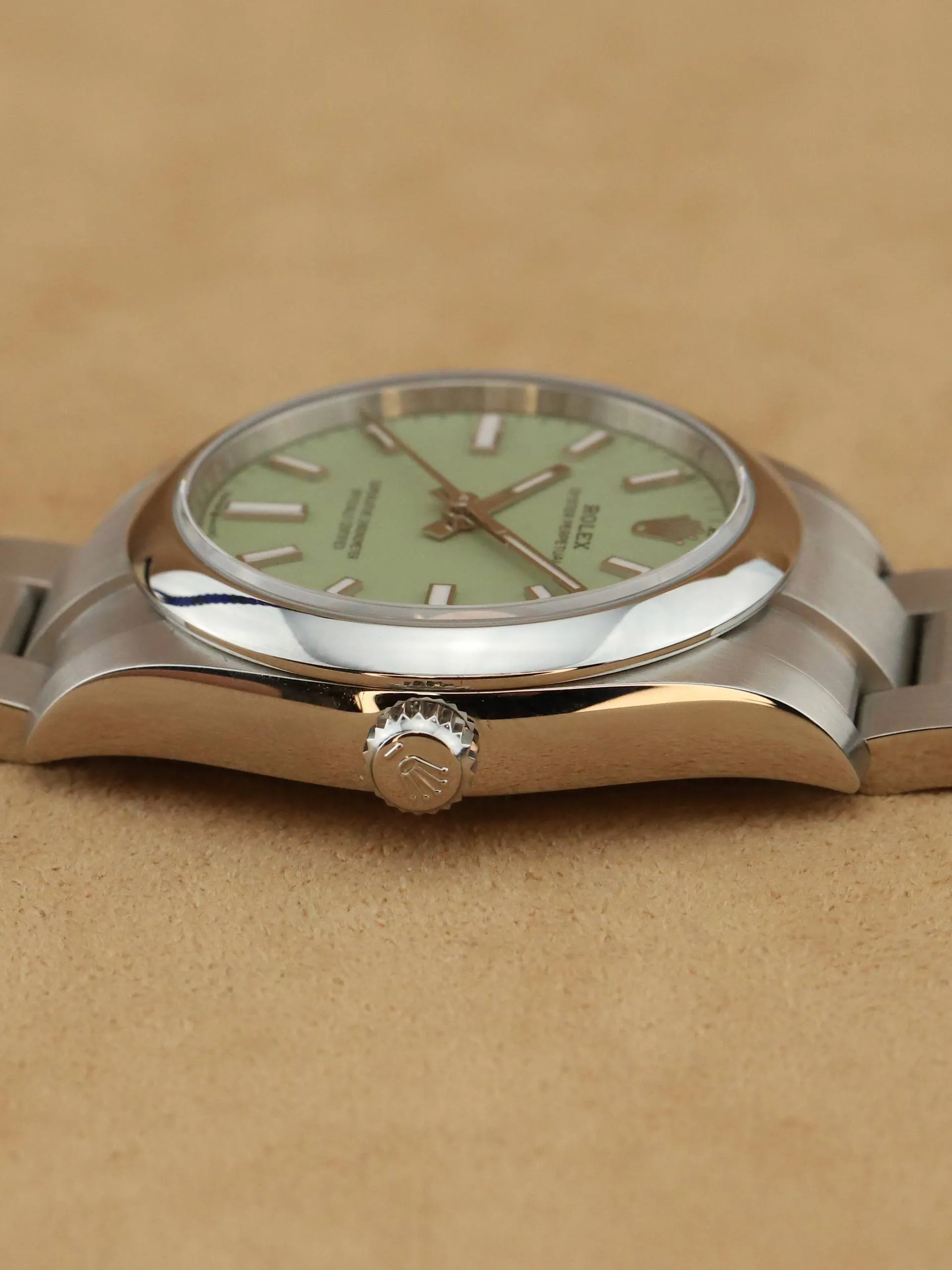 Rolex Oyster Perpetual 124200 Pistacchio foto 7