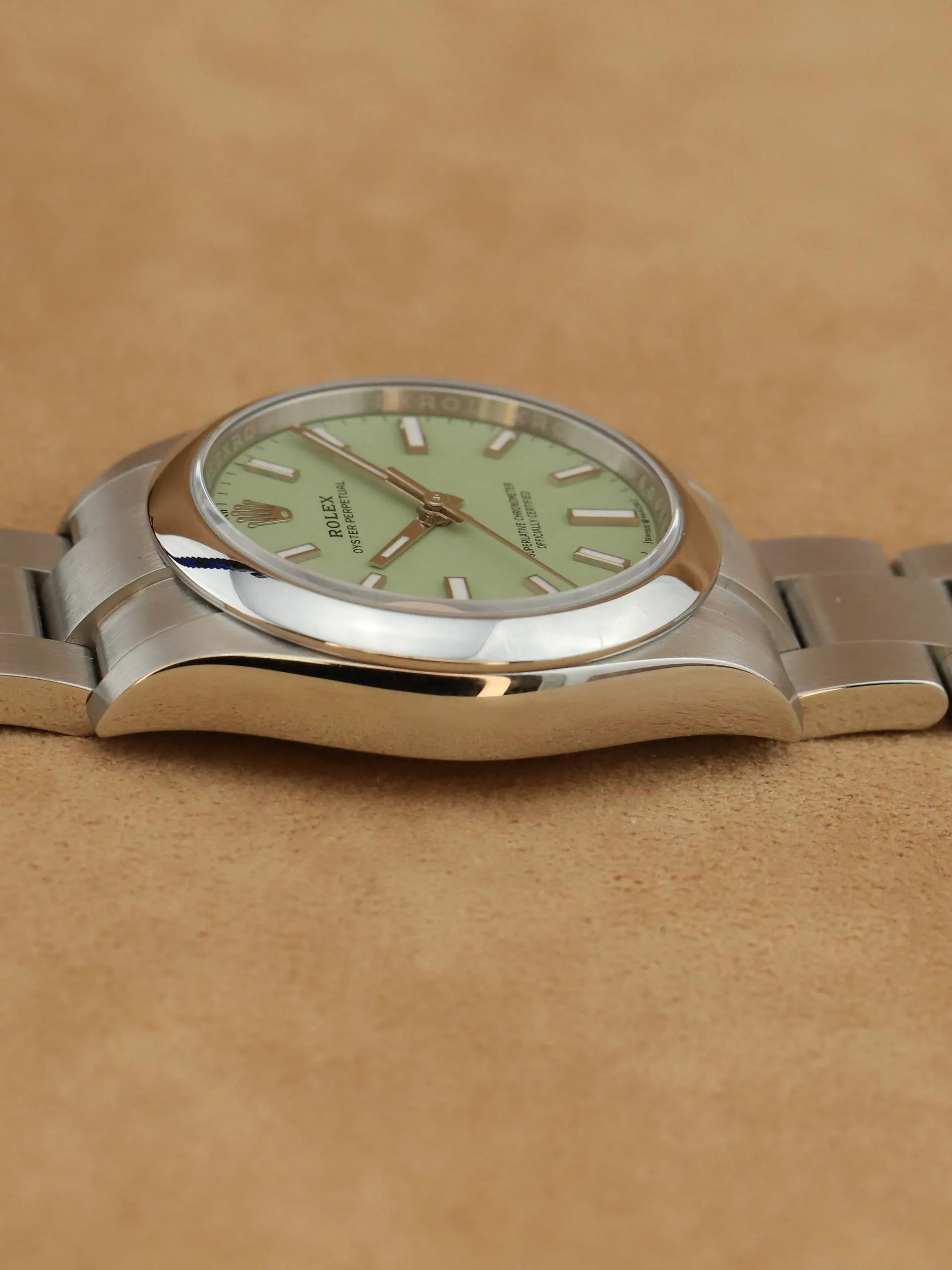 Rolex Oyster Perpetual 124200 Pistacchio foto 8